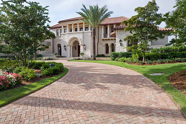 Best Driveway Pavers Installation  in Hurst, TX